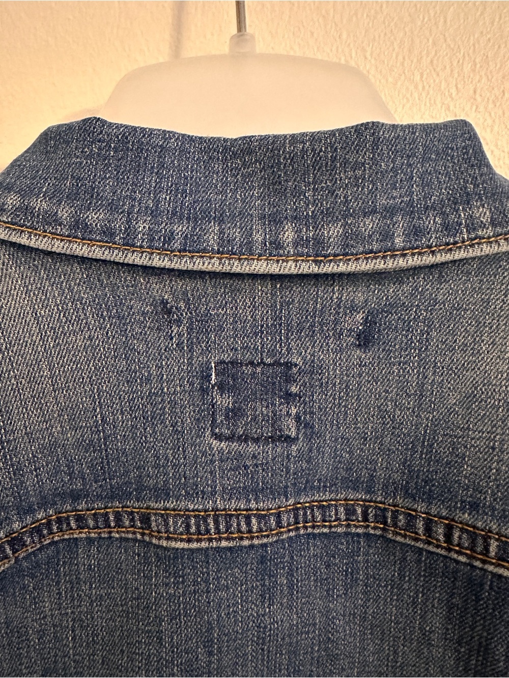 GAP Vintage Denim Jacket - Picture 6 of 9